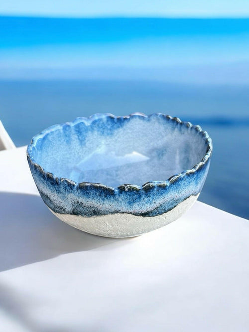 Bol artisanal en céramique avec glaçure inspirée de la mer