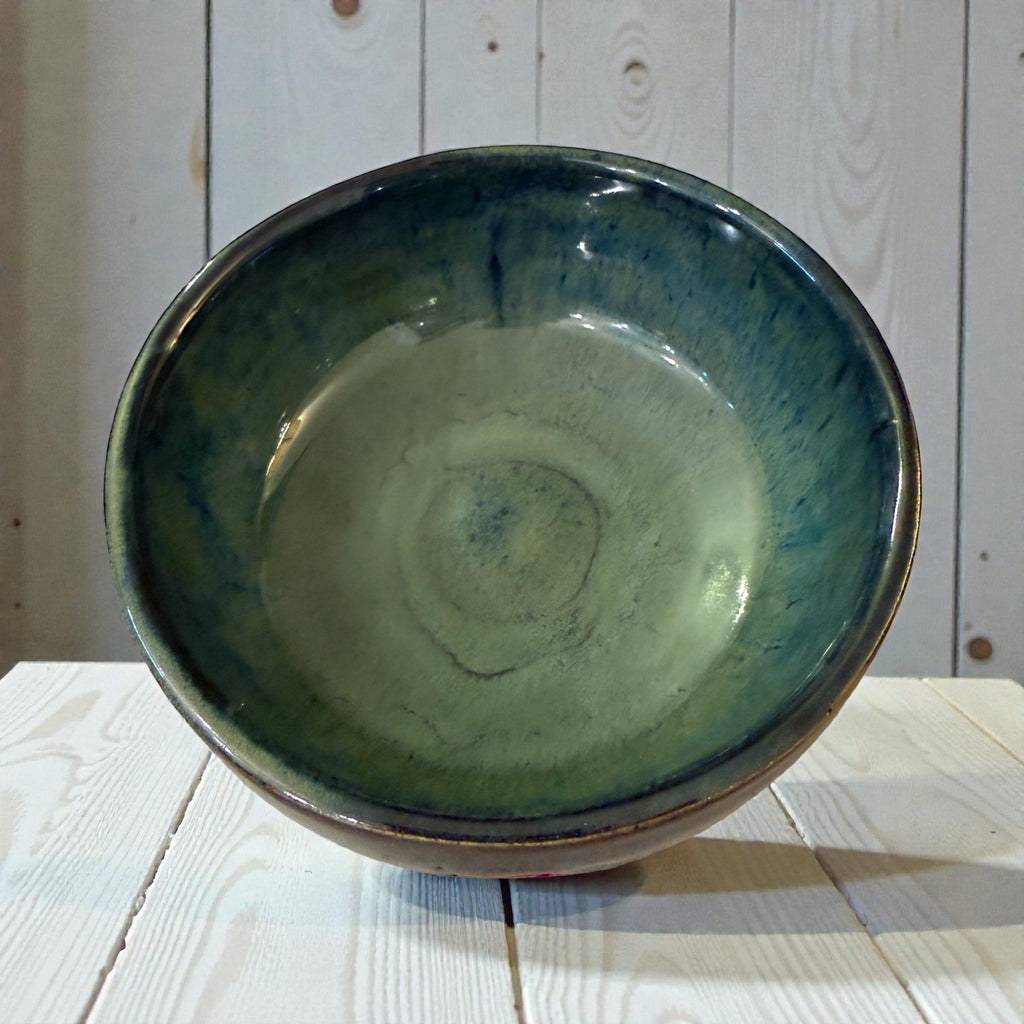 Handmade ceramic bowl with hearts - BM Ceramics