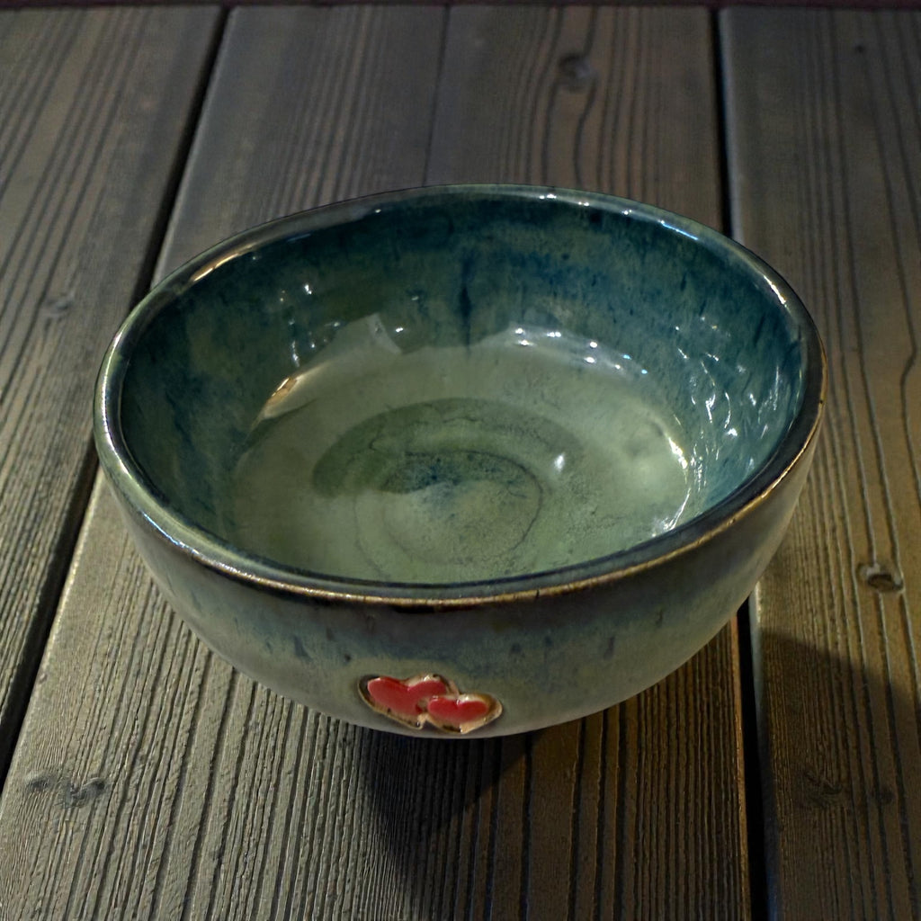 Handmade ceramic bowl with hearts - BM Ceramics